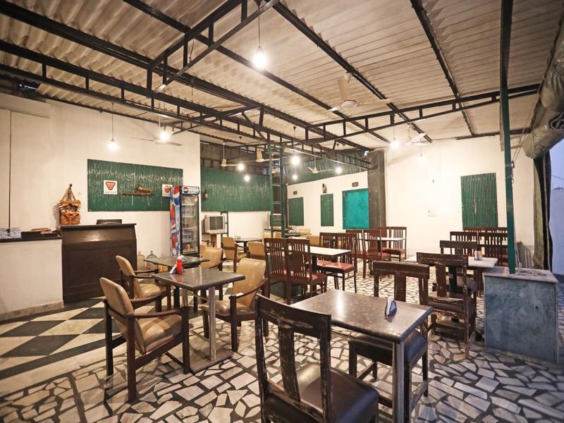 Capital O 10750 Hotel Vivek New Delhi Eksteriør bilde